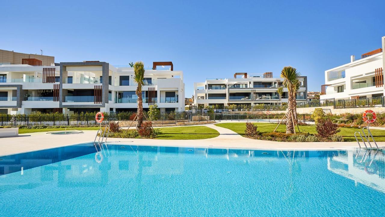 Los Miradores Del Sol By Mar Holidays Естепона Екстериор снимка