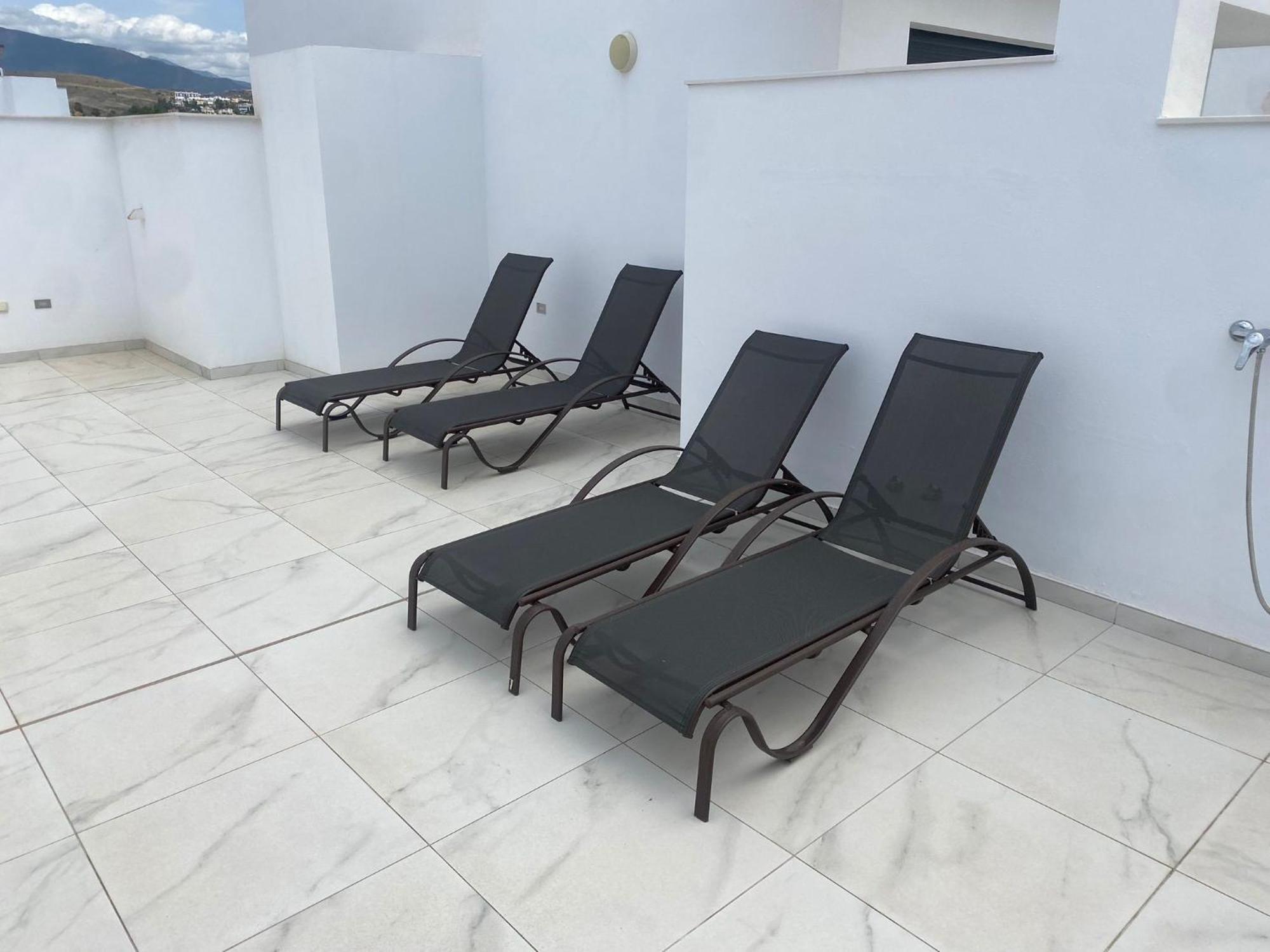 Los Miradores Del Sol By Mar Holidays Естепона Екстериор снимка